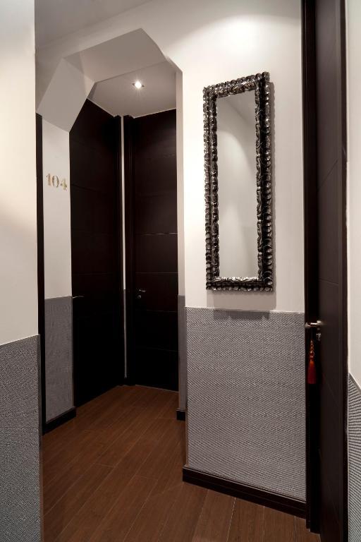 Thc Latina Hostel Madryt Zewnętrze zdjęcie
