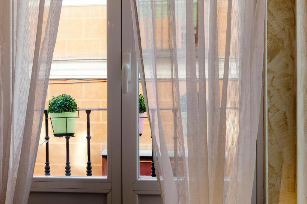 Thc Latina Hostel Madryt Zewnętrze zdjęcie