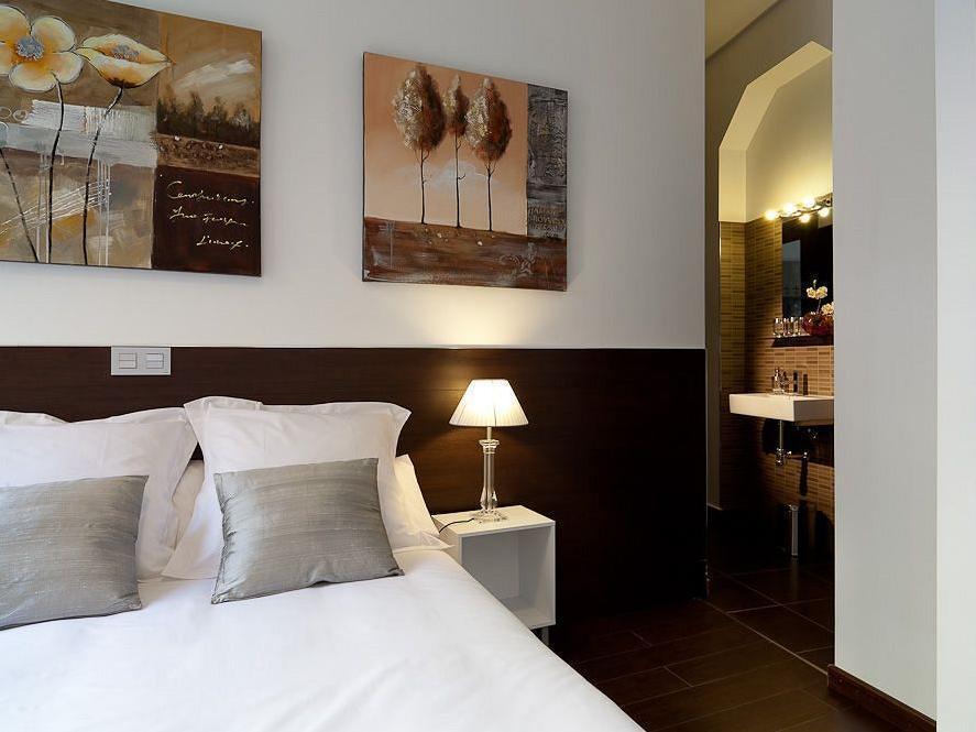 Thc Latina Hostel Madryt Zewnętrze zdjęcie